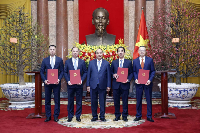 Chủ tịch nước trao Quyết định bổ nhiệm Đại sứ Việt Nam tại các nước ảnh 1