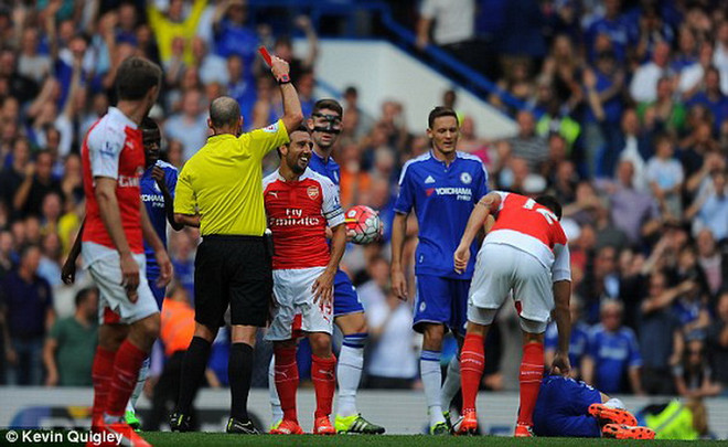 Nhà vô địch Chelsea nhọc nhằn đánh bại 9 người của Arsenal ảnh 3