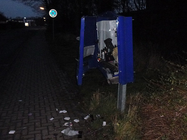 Nam thanh niên thiệt mạng vì ăn trộm máy bán bao cao su ảnh 1