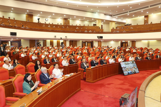 Phát biểu của Tổng Bí thư tại Hội nghị triển khai Nghị quyết số 30 ảnh 4