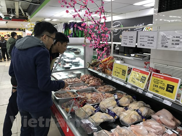 TP.HCM: Nhà bán lẻ liên tục "chạy" khuyến mãi đón Tết Dương lịch ảnh 2