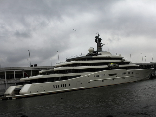 1% số người giàu nhất sở hữu gần một nửa tổng giá trị toàn cầu ảnh 1