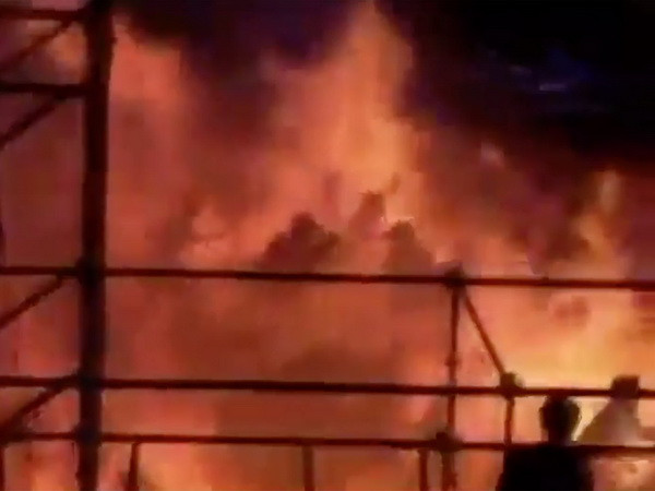 Nhà tổ chức bị phạt tù trong vụ cháy ở công viên nước Đài Loan ảnh 1