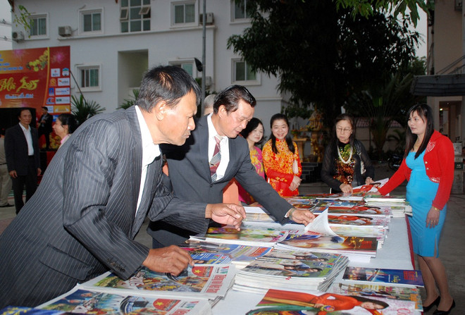 Nhiều hoạt động mừng Xuân Ất Mùi tại Nhật Bản, Lào và Singapore ảnh 5