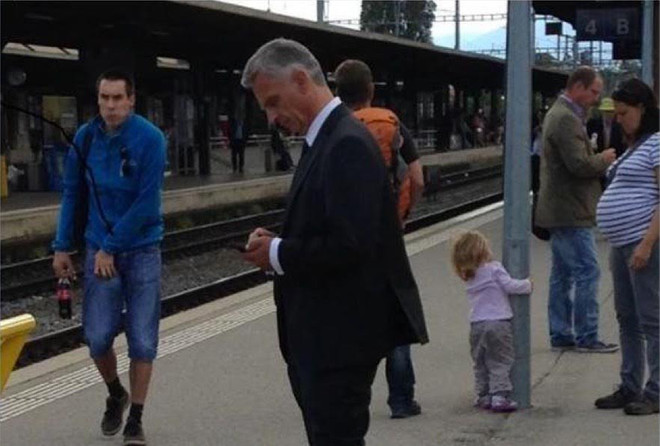 Buýt nhanh BRT Hà Nội dưới góc nhìn của một người Việt tại Thụy Sỹ ảnh 3