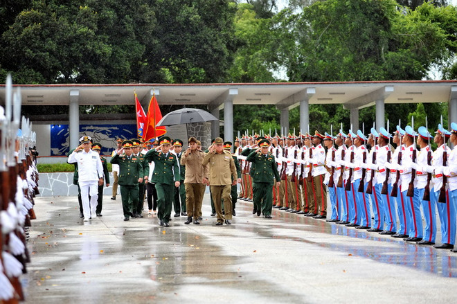 Đoàn đại biểu quân sự cấp cao Việt Nam thăm chính thức Cuba ảnh 2