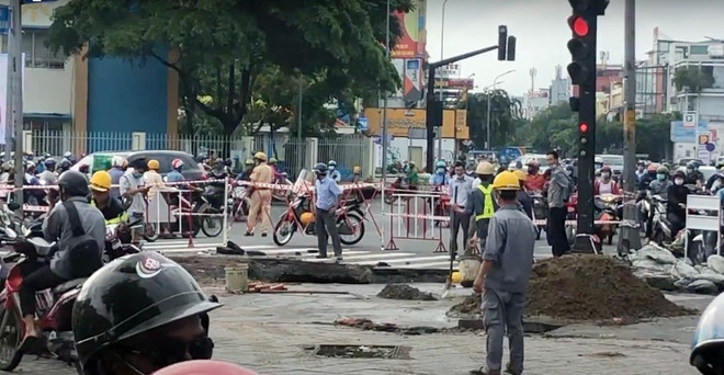 TP. Hồ Chí Minh: Thống kê những thiệt hại sau trận mưa kỷ lục ảnh 1