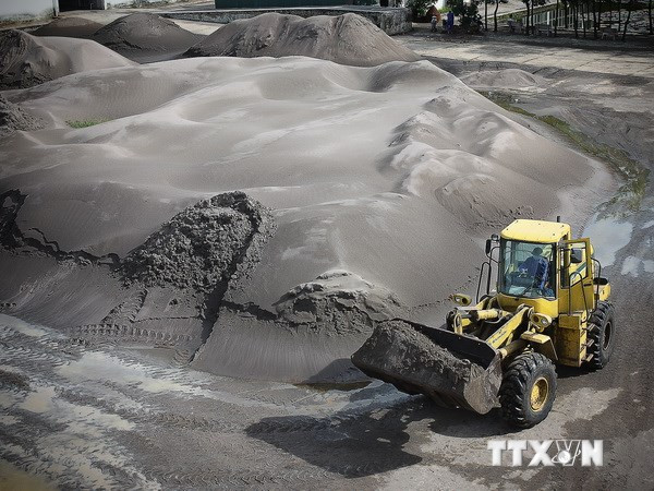 Cấp quyền khai thác khoáng sản 10 mỏ, thu gần 2.600 tỷ đồng ảnh 1