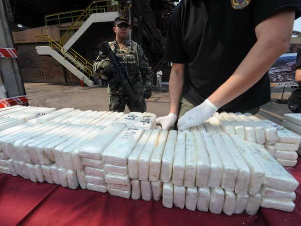 Mỹ đề nghị Honduras dẫn độ 6 cảnh sát buôn vũ khí, ma túy ảnh 1