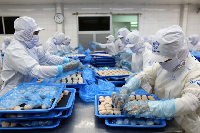 Hài hòa lợi ích của người lao động và doanh nghiệp khi tăng lương ảnh 1