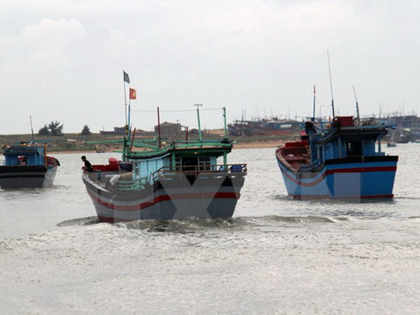 Bão số 5 di chuyển theo hướng Tây Tây Nam và suy yếu thành áp thấp ảnh 1