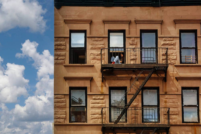 (Nguồn: City Signal) Câu chuyện về những cầu thang thoát hiểm biểu tượng của New York ảnh 2