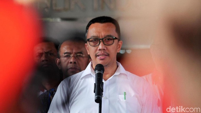 Cựu Bộ trưởng Thể thao Indonesia bị truy tố về tội nhận hối lộ ảnh 1