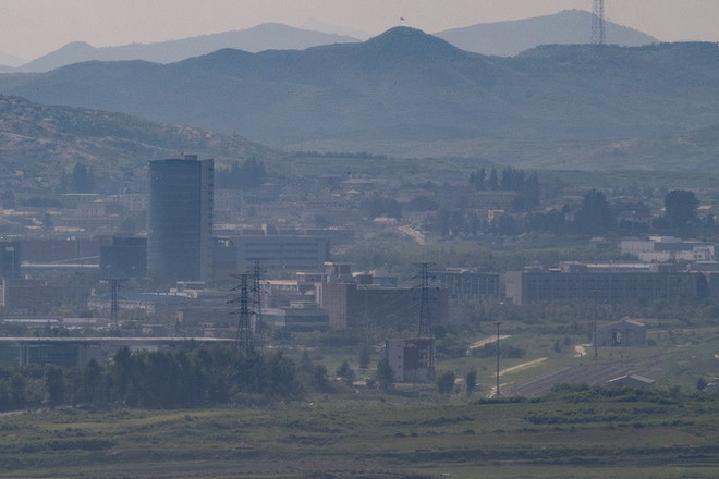 Toàn cảnh khu công nghiệp Kaesong. (Nguồn: YONHAP/TTXVN) Hàn Quốc chưa muốn tái khởi động khu công nghiệp Kaesong ảnh 1