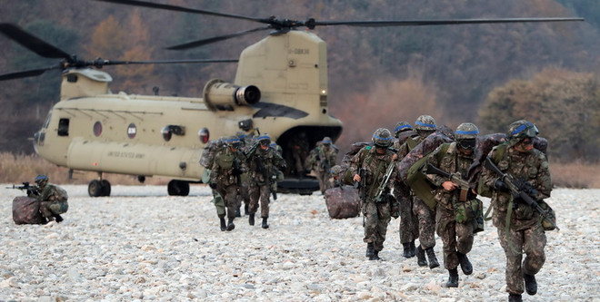 Hàn Quốc sửa đổi kế hoạch cải cách quốc phòng đối phó Triều Tiên ảnh 1