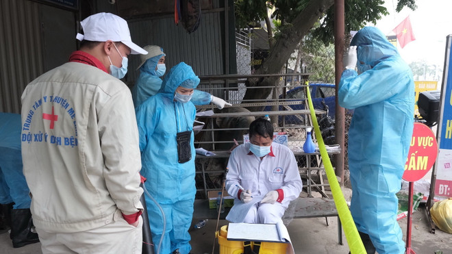 Hà Nội: Mê Linh cách ly 318 trường hợp liên quan đến hai ca bệnh mới ảnh 1