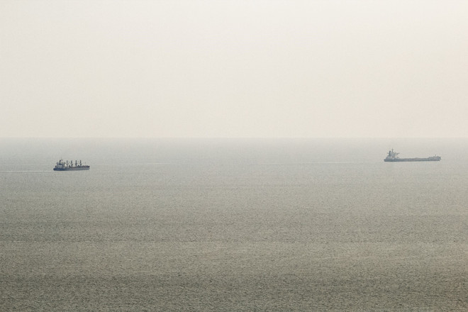 Thêm 2 tàu chở hàng rời cảng Odessa thông qua hành lang tạm thời ảnh 1