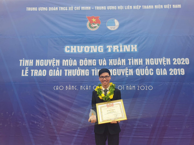 Học sinh giỏi cấp quốc gia với hàng chục dự án hỗ trợ cộng đồng ảnh 1