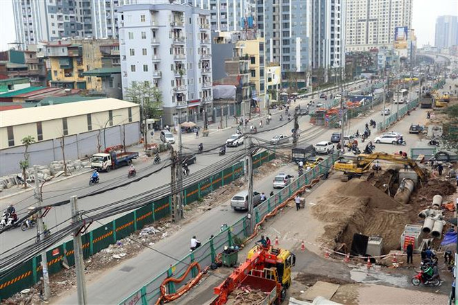 Hà Nội yêu cầu dừng sửa đường, hoàn trả mặt đường trước ngày 10/1 ảnh 1