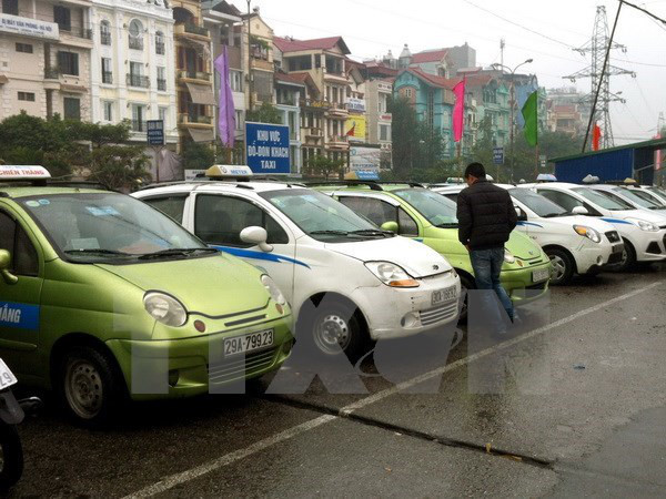 Nhiều hãng taxi phản đối dự thảo quản lý kinh doanh taxi ở Hà Nội ảnh 1