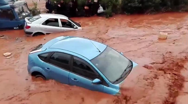 Hy Lạp: Mưa lớn gây ngập lụt làm nhiều người chết và mất tích ảnh 1