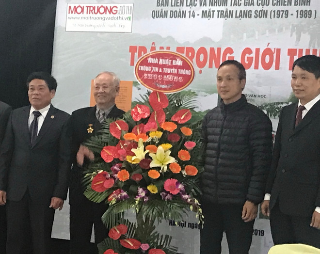 Cuốn sách đặc biệt về chiến tranh biên giới tới tay bạn đọc Thủ đô ảnh 2