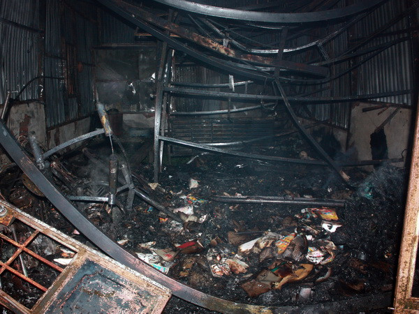 Hỏa hoạn bất ngờ bùng phát tại Bệnh viện Đa khoa Tuyên Quang ảnh 1