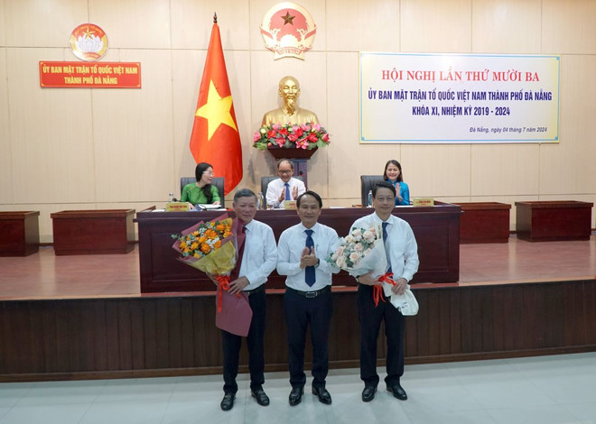 ttxvn_hoi_nghi_lan_thu_13_uy_ban_mttq_viet_nam_thanh_pho_da_nang_04-2.jpg