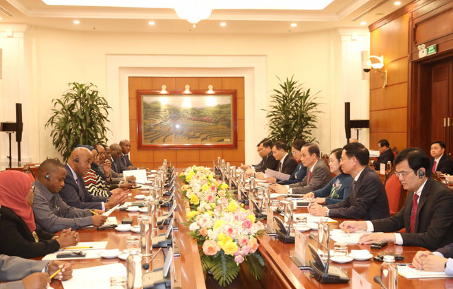 Quang cảnh hội đàm. (Ảnh: Phương Hoa/TTXVN) Thúc đẩy quan hệ song phương giữa Việt Nam và Tanzania ảnh 2