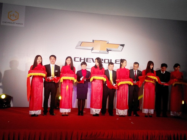 GM Việt Nam khai trương thêm đại lý 2 triệu USD tại Hà Nội ảnh 1