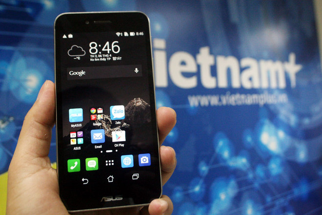 Đánh giá chiếc điện thoại cấu hình cao nhất của ASUS tại Việt Nam ảnh 3