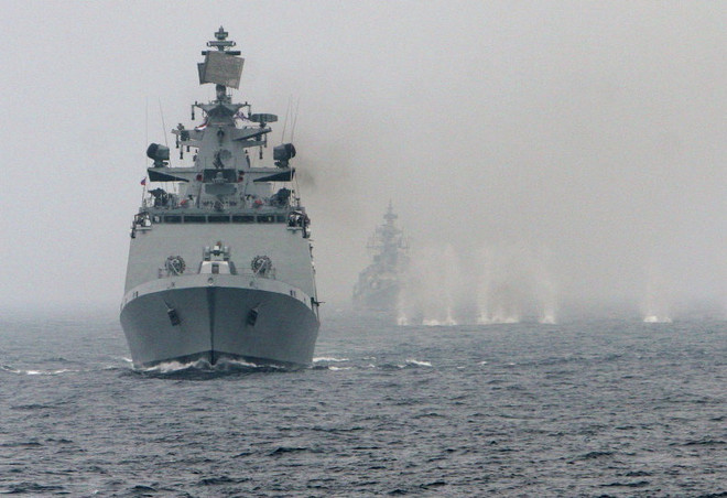 Ấn Độ và Nga bắt đầu tiến hành cuộc tập trận hải quân chung ảnh 1