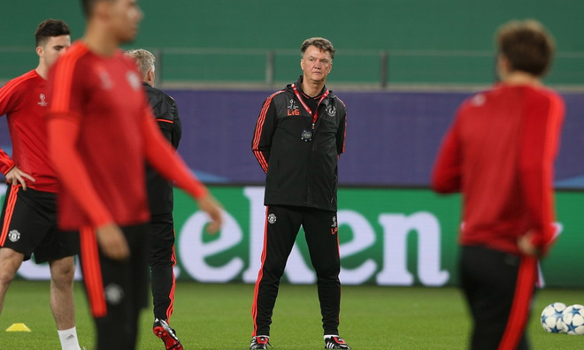 Cục diện các bảng A-D Champions League: M.U có thể bị loại ảnh 1