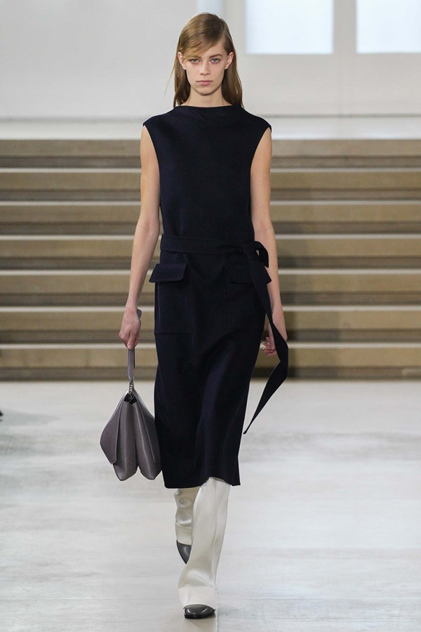 Mùa mốt Thu Đông 2015-16 mang xu hướng dấu ấn mới mẻ ảnh 26