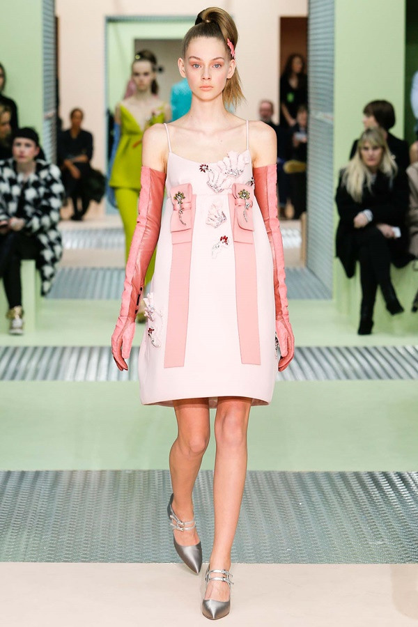 Mùa mốt Thu Đông 2015-16 mang xu hướng dấu ấn mới mẻ ảnh 31