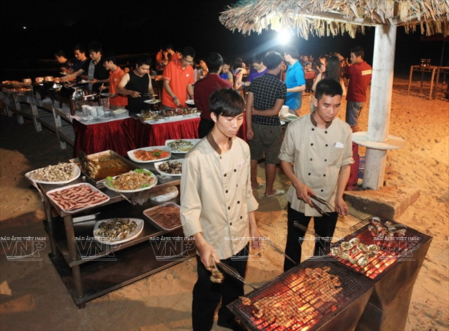 Khám phá quần đảo Cát Bà - Chuỗi “ngọc xanh” giữa biển khơi ảnh 11