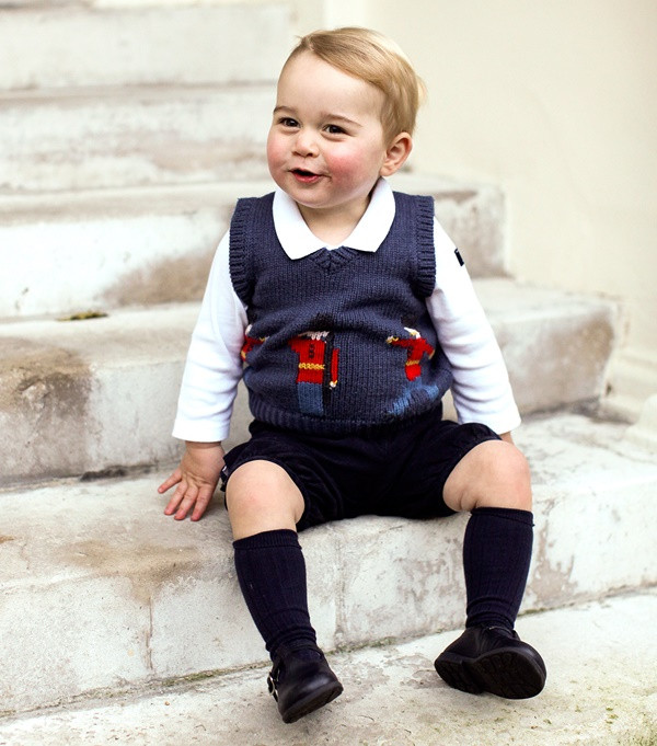 Các công chúa, hoàng tử bé "đốn tim" các tín đồ thời trang ảnh 3