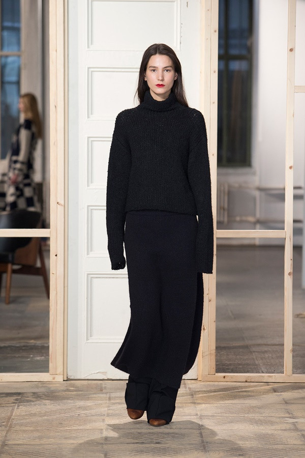 Mùa mốt Thu Đông 2015-16 mang xu hướng dấu ấn mới mẻ ảnh 28