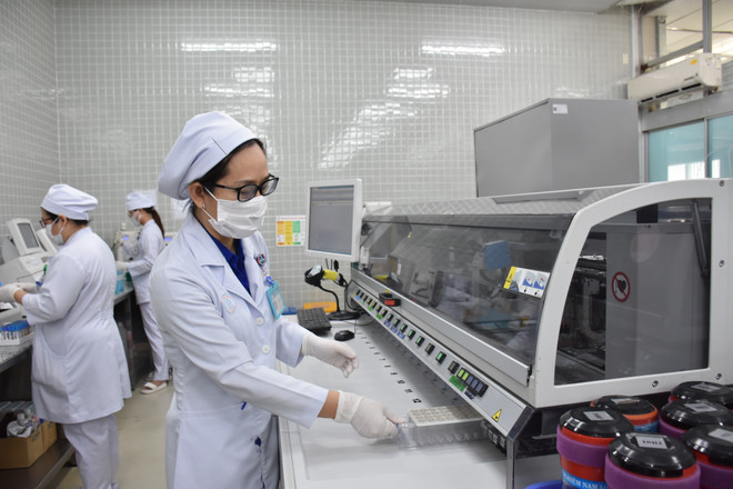 Được “gỡ vướng,” nhiều máy móc của Bệnh viện Chợ Rẫy hoạt động trở lại ảnh 2