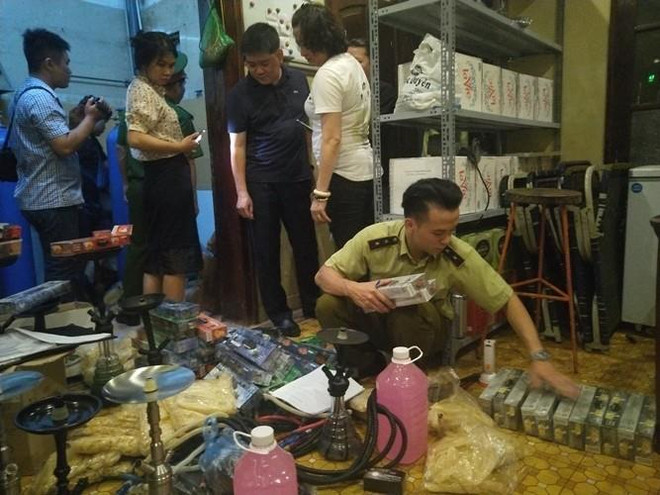 Hà Nội: Đột kích nhiều cơ sở kinh doanh 'bóng cười' ở quận Hoàn Kiếm ảnh 2