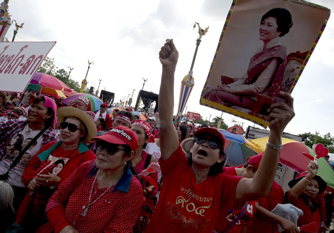 Thái Lan: Cảnh sát ngăn phe Áo Đỏ mở các trung tâm giám sát ảnh 1