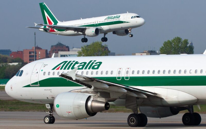 EC yêu cầu Italy thu hồi 400 triệu euro cho hãng Alitalia vay ảnh 1