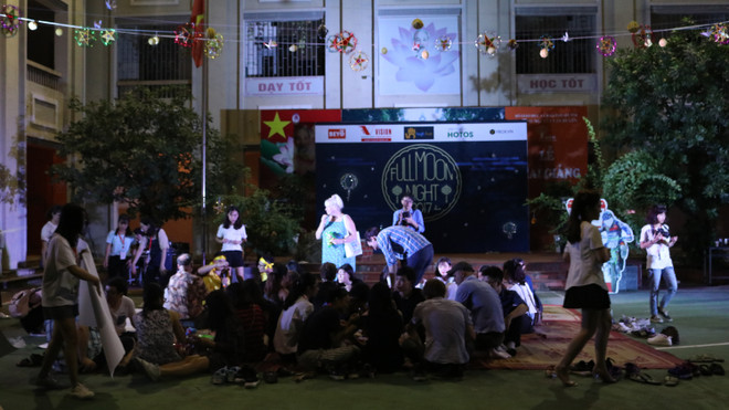 Du khách nước ngoài tái hiện Tết Trung thu cổ truyền tại Hà Nội ảnh 9