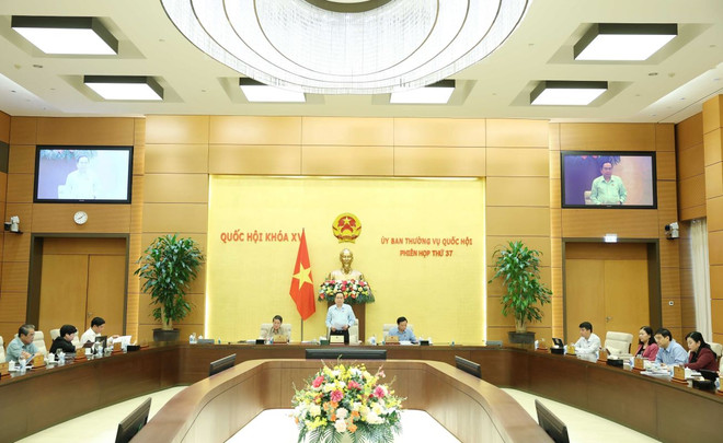 ttxvn_phien_hop_thu_37_cua_uy_ban_thuong_vu_quoc_hoi_khoa_xv 1209-2.jpg