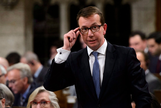 Chủ tịch Ủy ban Ngân khố quốc gia Canada đệ đơn từ chức ảnh 1