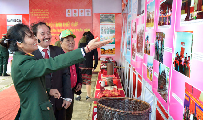 Bộ đội Tăng thiết giáp kỷ niệm 50 năm ra quân đánh thắng trận đầu ảnh 1