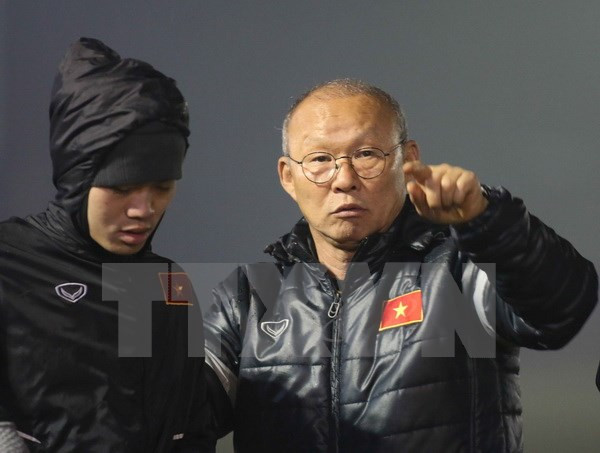 HLV Park Hang-seo được ca ngợi là 'Gud Hiddink của châu Á' ảnh 1