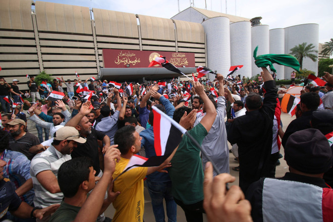 Iraq sẽ trừng phạt những kẻ gây vụ bạo loạn tại "Vùng Xanh" ảnh 1