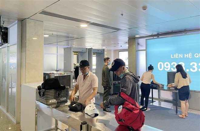 5 ca nhiễm biến thể Omicron đầu tiên tại TP.HCM đều là người nhập cảnh ảnh 1