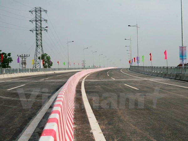 Kiến nghị cho thu phí đường bộ qua cầu Việt Trì mới từ ngày 2/11 ảnh 1